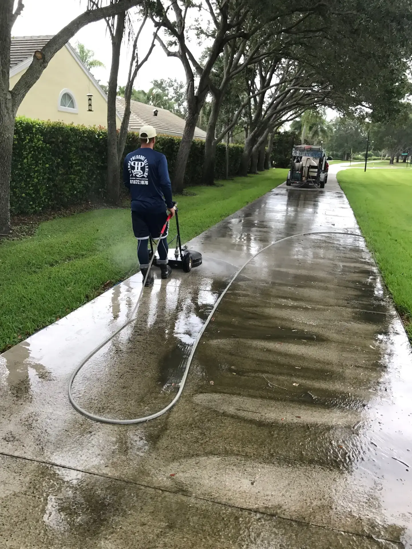 Pressure Washing Boca Raton